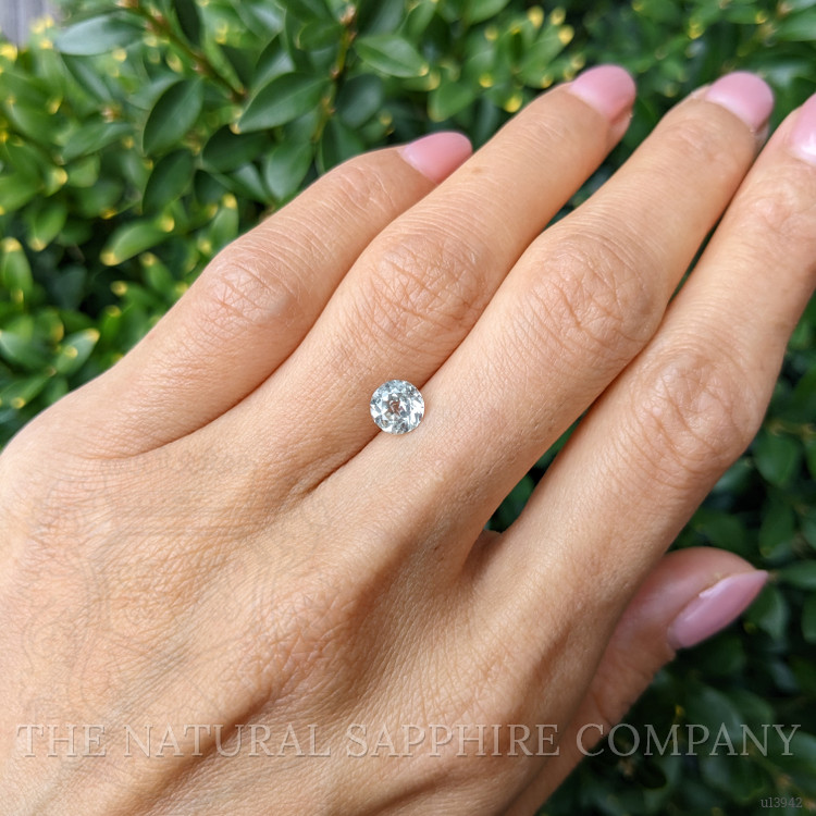 1.04 Ct. Yellowish Green Sapphire from Montana