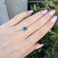 1.57 Ct. Greenish Blue Sapphire from Ceylon (Sri Lanka) Life Style