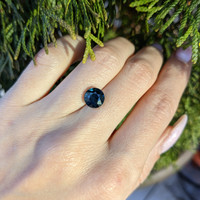 3.05 Ct. Greenish Blue Sapphire from West Africa Life Style