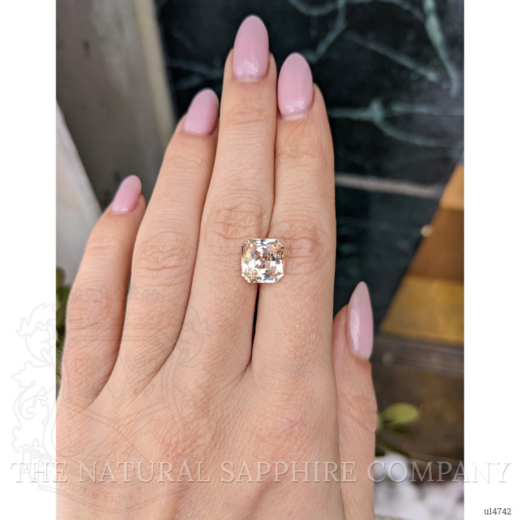 4.95 Ct. Peach Sapphire from Ceylon (Sri Lanka)