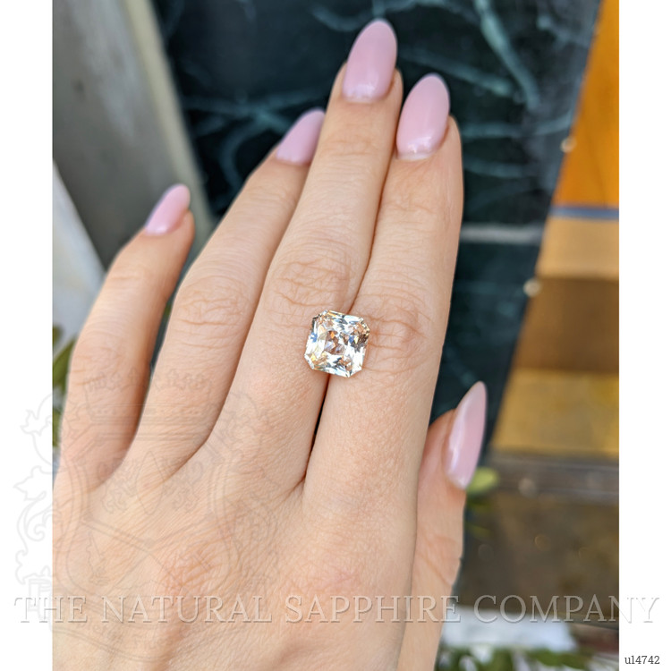 4.95 Ct. Peach Sapphire from Ceylon (Sri Lanka)