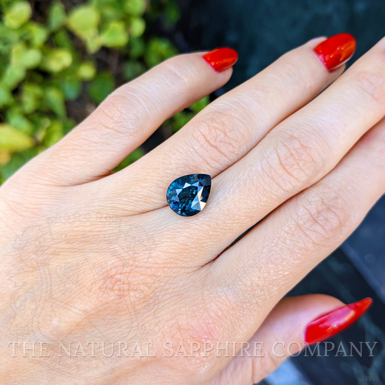 5.04 Ct. Greenish Blue Sapphire from Ceylon (Sri Lanka)