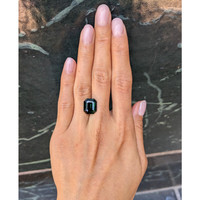 7.51 Ct. Green Sapphire from Ceylon (Sri Lanka) Life Style