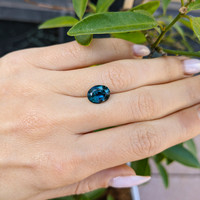 3.06 Ct. Greenish Blue Sapphire from Ceylon (Sri Lanka) Life Style
