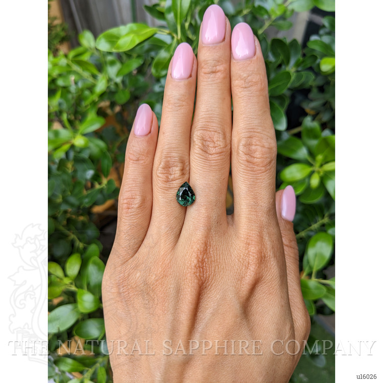 3.08 Ct. Green Sapphire from Ceylon (Sri Lanka)