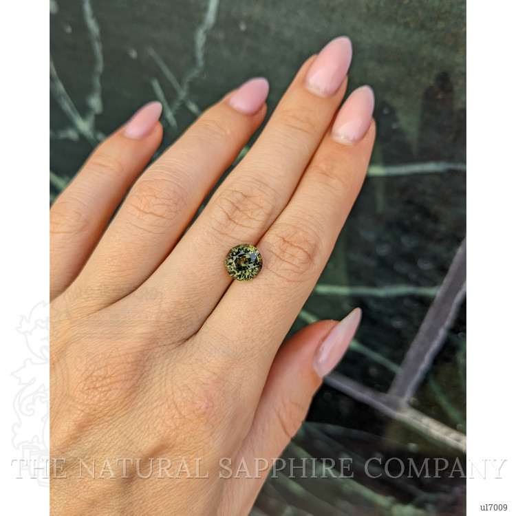 3.49 Ct. Color Change Sapphire from Ceylon (Sri Lanka)