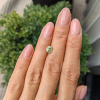 1.10 Ct. Green Sapphire from Madagascar Life Style