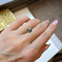 1.92 Ct. Greenish Blue Sapphire from Montana Life Style