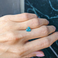 1.55 Ct. Greenish Blue Sapphire from Montana Life Style