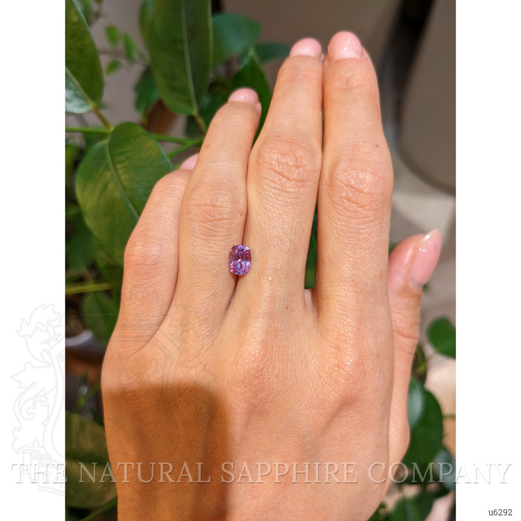 1.05 Ct. Pinkish Purple Sapphire from Ceylon (Sri Lanka)