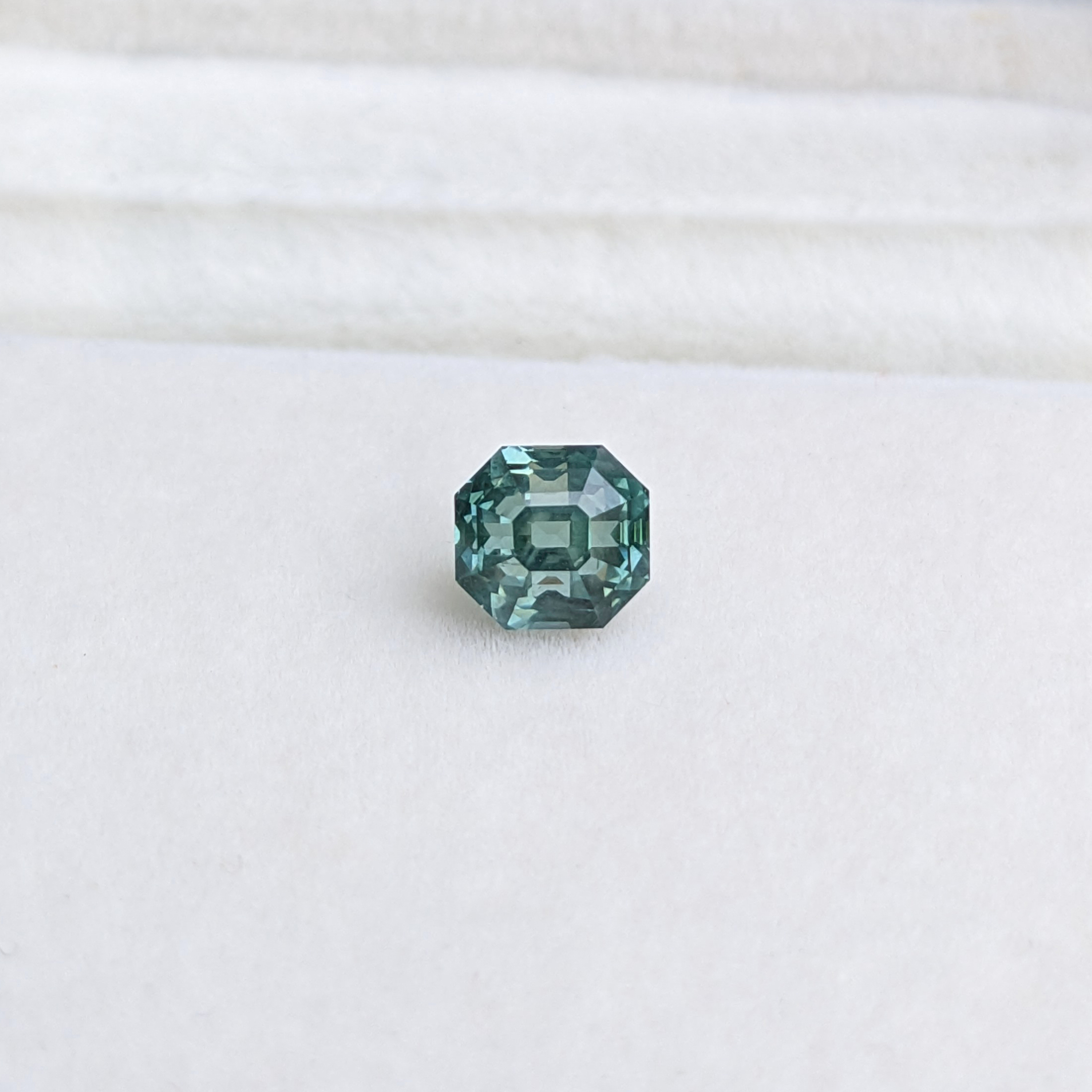 Loose Green Sapphire - Asscher - Octagon 1.54 Ct. - #U6900 | The