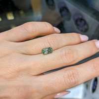 1.87 Ct. Green Sapphire from Montana Life Style