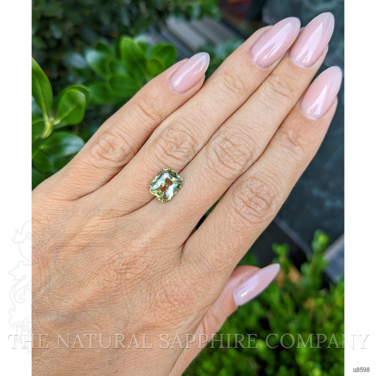 3.57 Ct. Greenish Yellow Sapphire from Ceylon (Sri Lanka)