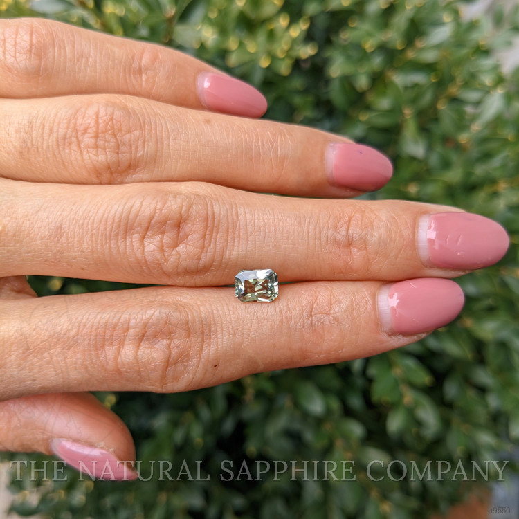 1.24 Ct. Yellowish Green Sapphire from Ceylon (Sri Lanka)