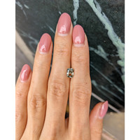 1.24 Ct. Yellowish Green Sapphire from Ceylon (Sri Lanka) Life Style