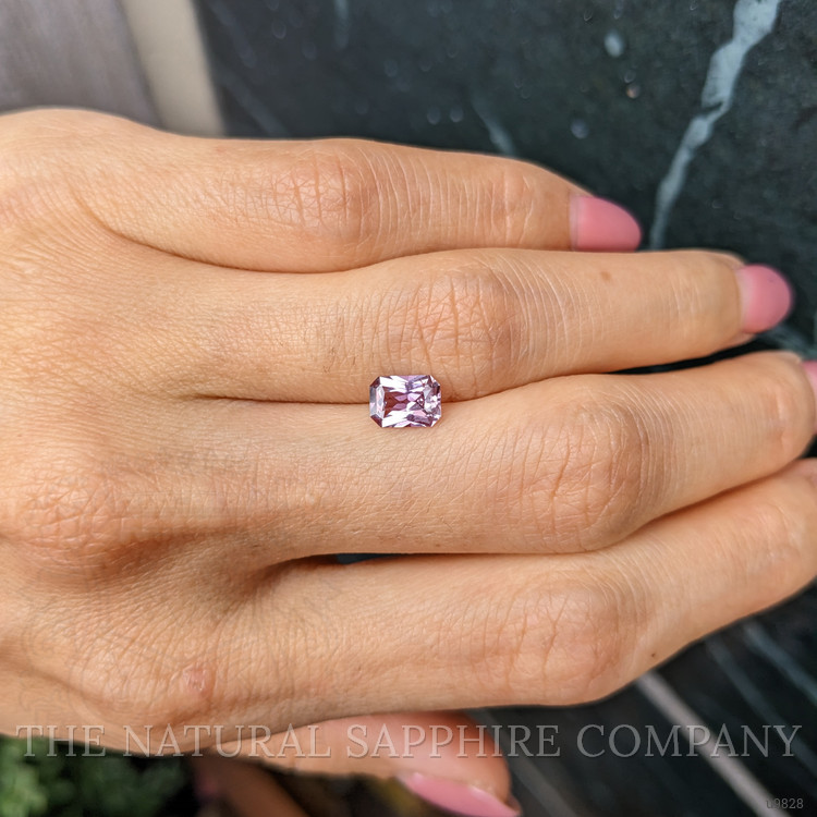 1.05 Ct. Pinkish Purple Sapphire from Ceylon (Sri Lanka)