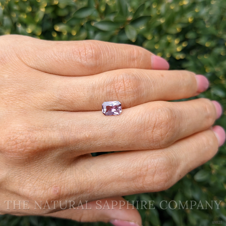 1.05 Ct. Pinkish Purple Sapphire from Ceylon (Sri Lanka)