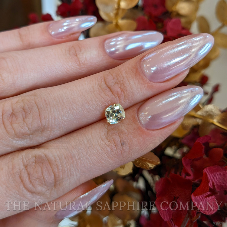 1.26 Ct. Yellow Sapphire from Ceylon (Sri Lanka)