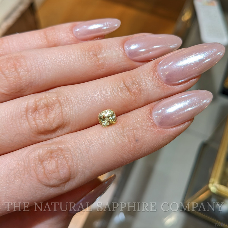 1.27 Ct. Yellow Sapphire from Ceylon (Sri Lanka)