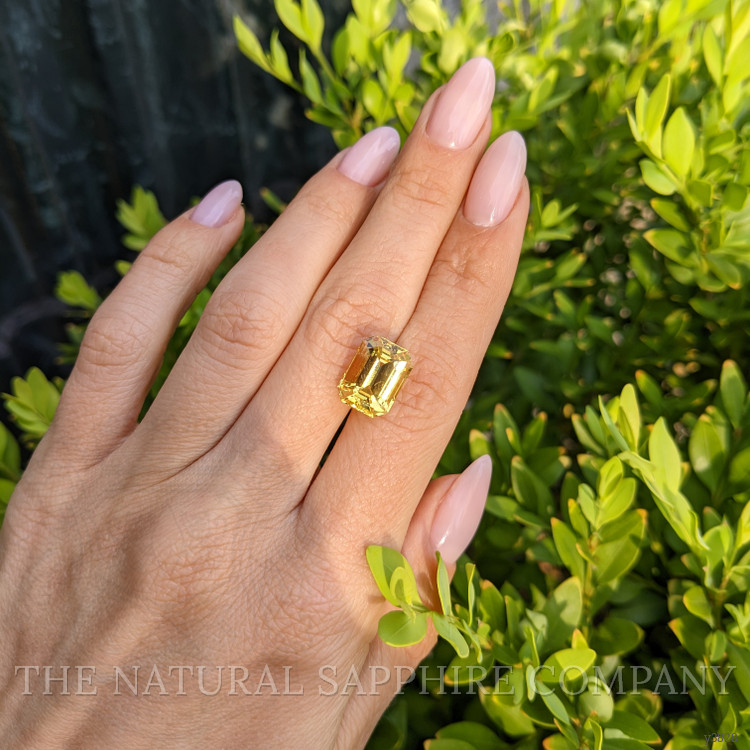 8.06 Ct. Yellow Sapphire from Ceylon (Sri Lanka)