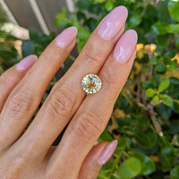 4.31 Ct. Yellow Sapphire from Ceylon (Sri Lanka) Life Style