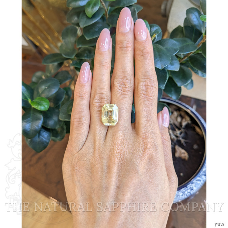 16.34 Ct. Yellow Sapphire from Ceylon (Sri Lanka)