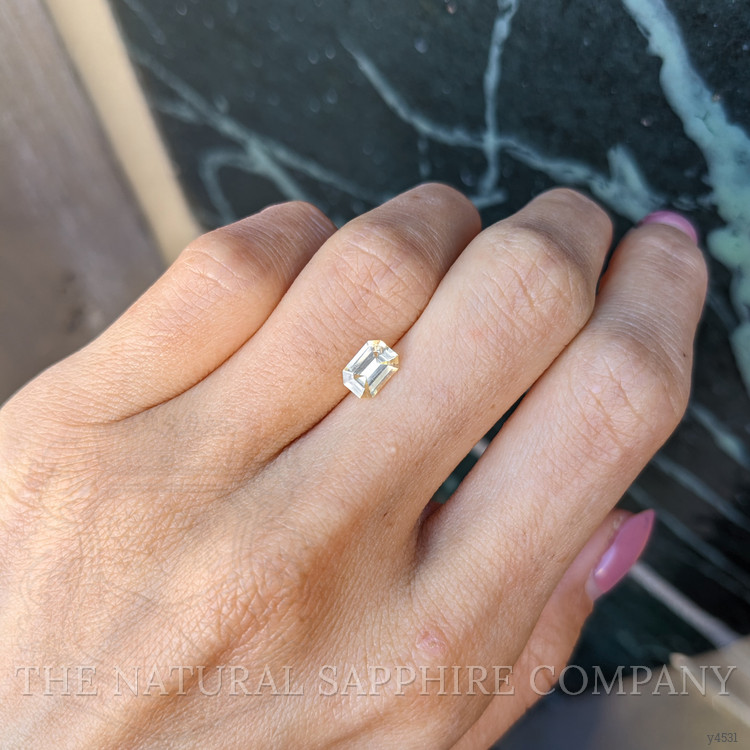 1.02 Ct. Yellow Sapphire from Ceylon (Sri Lanka)