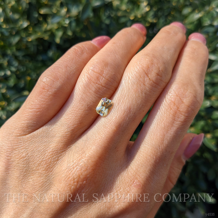 1.22 Ct. Yellow Sapphire from Ceylon (Sri Lanka)