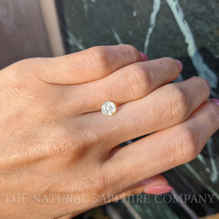 1.05 Ct. Yellow Sapphire from Ceylon (Sri Lanka)