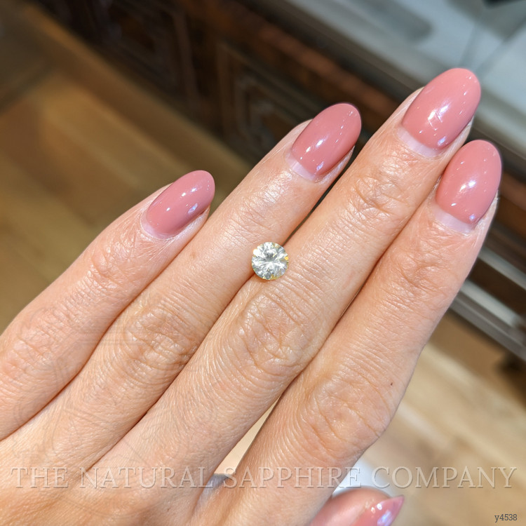 1.05 Ct. Yellow Sapphire from Ceylon (Sri Lanka)