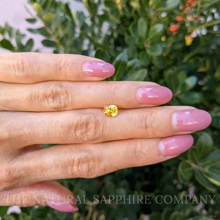 1.04 Ct. Yellow Sapphire from Ceylon (Sri Lanka)