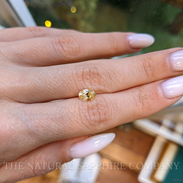 0.99 Ct. Yellow Sapphire from Ceylon (Sri Lanka)