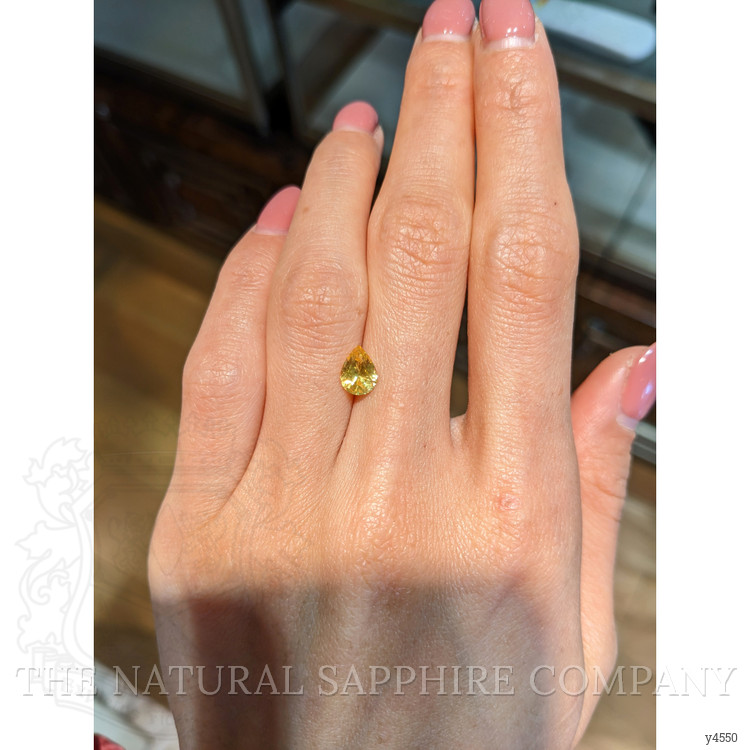 1.11 Ct. Yellow Sapphire from Ceylon (Sri Lanka)