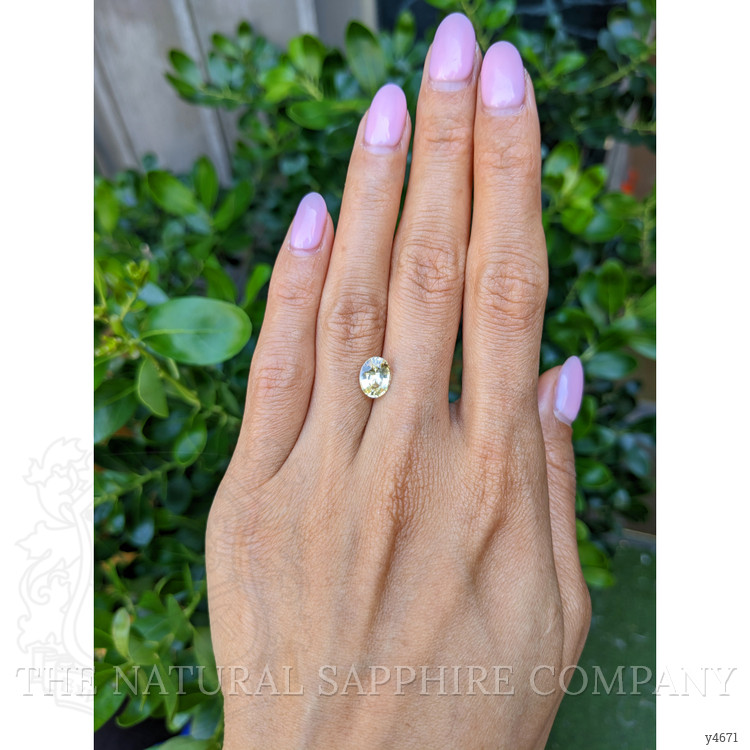 2.22 Ct. Yellow Sapphire from Ceylon (Sri Lanka)