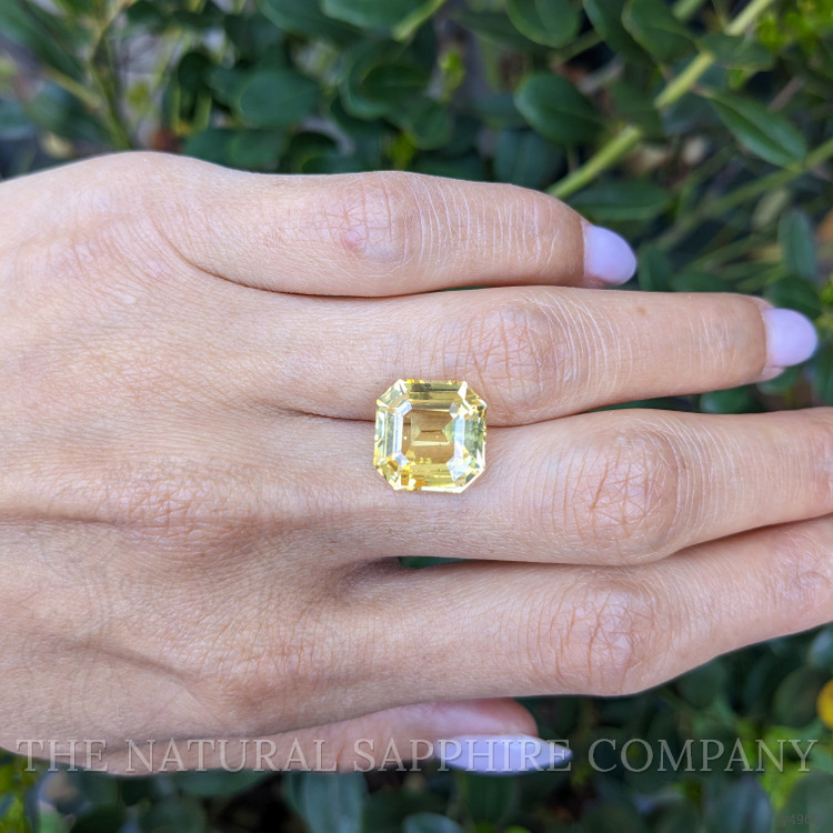 10.02 Ct. Yellow Sapphire from Ceylon (Sri Lanka)