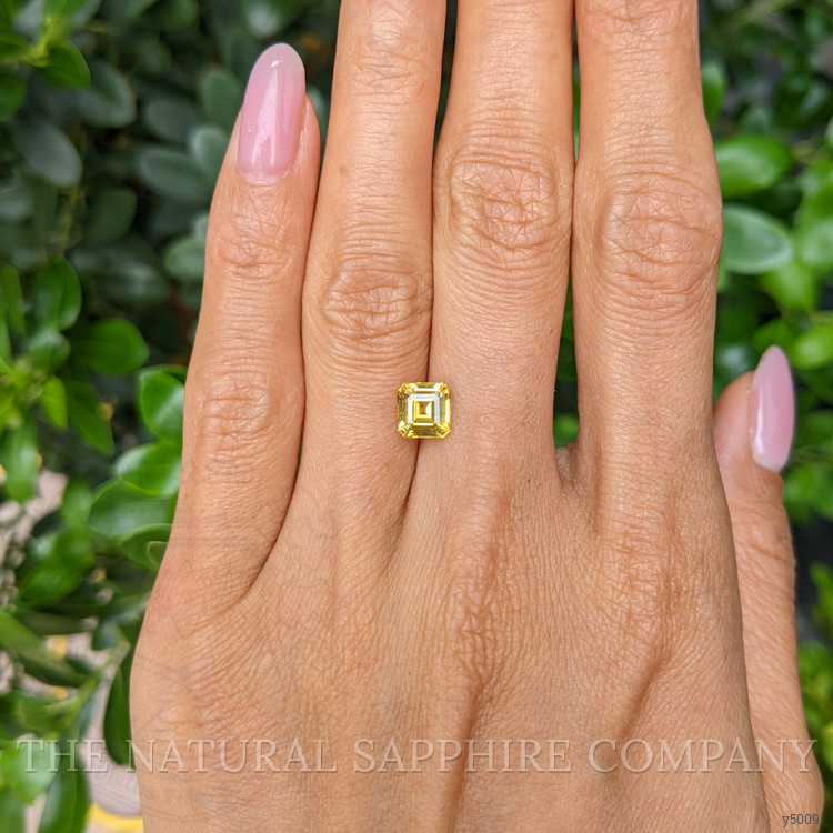 1.56 Ct. Yellow Sapphire from Ceylon (Sri Lanka)