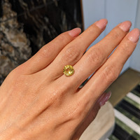 3.54 Ct. Yellow Sapphire from Ceylon (Sri Lanka) Life Style