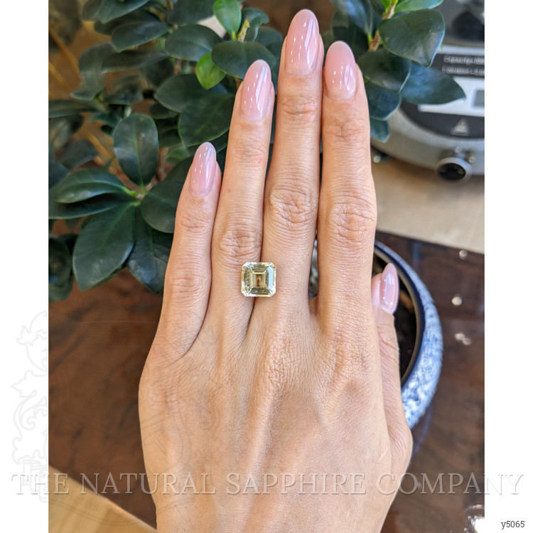6.74 Ct. Yellow Sapphire from Ceylon (Sri Lanka)
