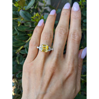 4.06 Ct. Yellow Sapphire from Ceylon (Sri Lanka) Life Style