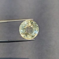 15.51 Ct. Yellow Sapphire from Ceylon (Sri Lanka) Life Style