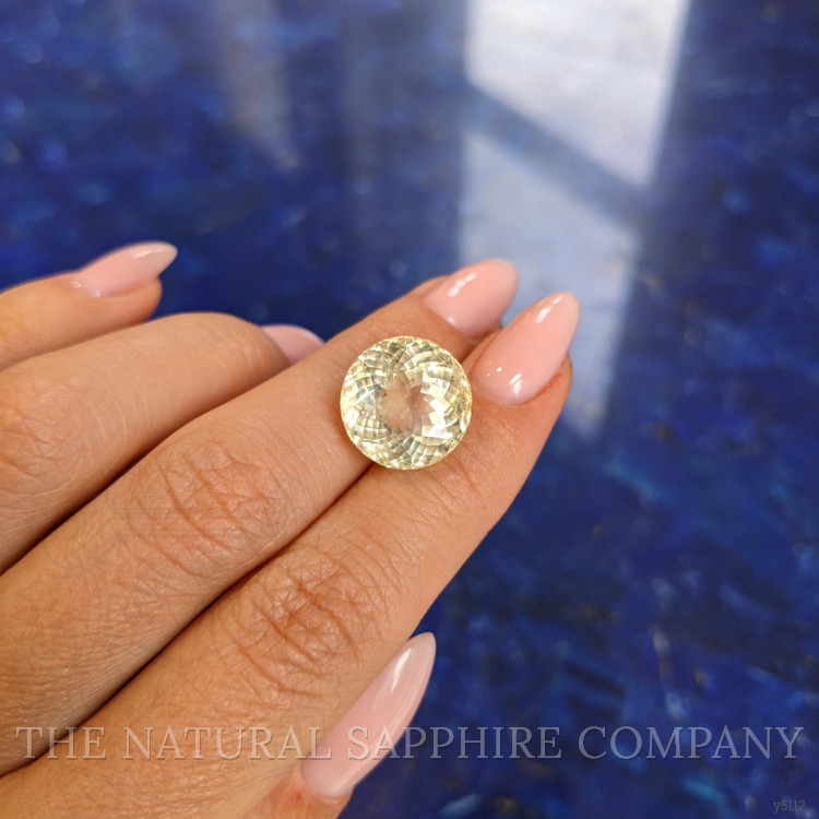 15.51 Ct. Yellow Sapphire from Ceylon (Sri Lanka)