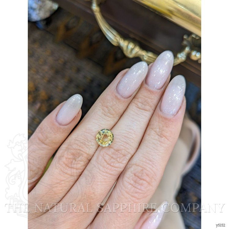 3.14 Ct. Yellow Sapphire from Ceylon (Sri Lanka)