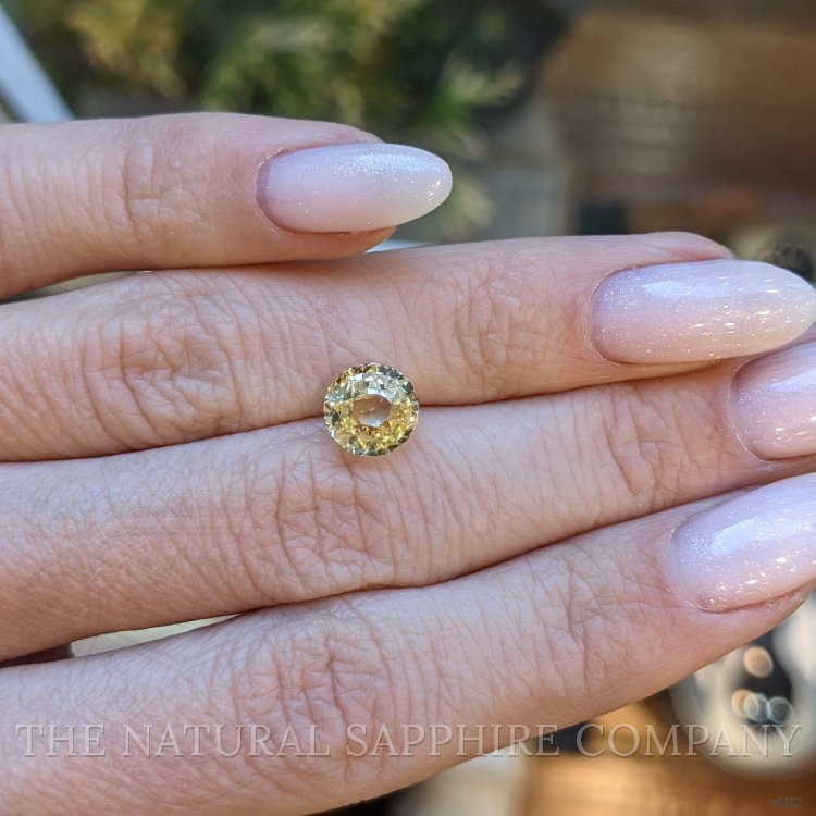 3.14 Ct. Yellow Sapphire from Ceylon (Sri Lanka)