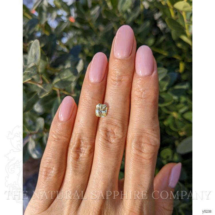 1.41 Ct. Yellow Sapphire from Ceylon (Sri Lanka)