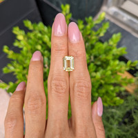 5.03 Ct. Yellow Sapphire from Ceylon (Sri Lanka) Life Style