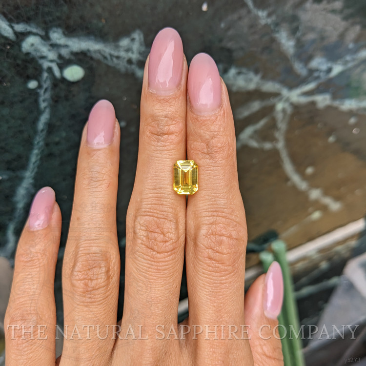 3.54 Ct. Yellow Sapphire from Ceylon (Sri Lanka)