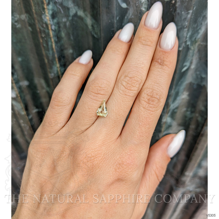 1.51 Ct. Yellowish Green Sapphire from Ceylon (Sri Lanka)