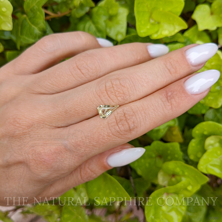 1.51 Ct. Yellowish Green Sapphire from Ceylon (Sri Lanka)