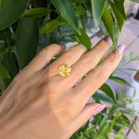 7.00 Ct. Yellow Sapphire from Ceylon (Sri Lanka) Life Style