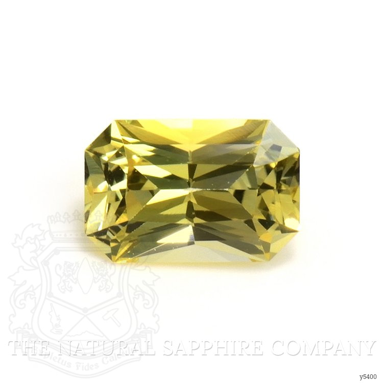 0.69 Ct. Greenish Yellow Sapphire from Ceylon (Sri Lanka)
